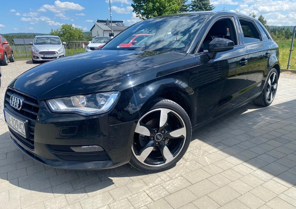 Audi A3 cena 47900 przebieg: 199000, rok produkcji 2015 z Borne Sulinowo małe 154